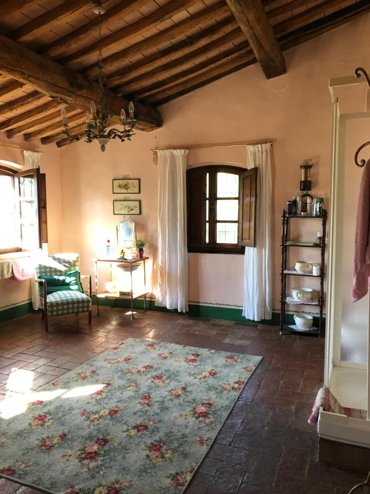 La Casa Nel Bosco Villa Lari Exteriör bild